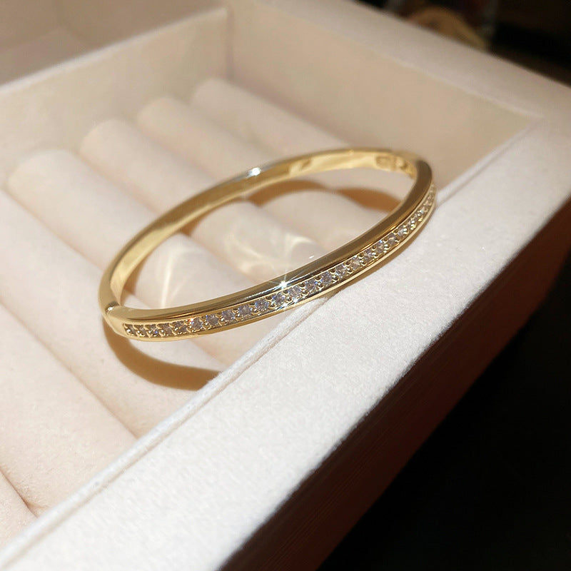 Real gold electroplated diamond letter open bracelet new arrivalaccessible luxuryclassy sense of hand jewelry for women