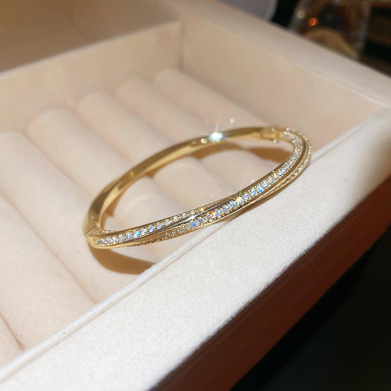 Real gold electroplated diamond letter open bracelet new arrivalaccessible luxuryclassy sense of hand jewelry for women
