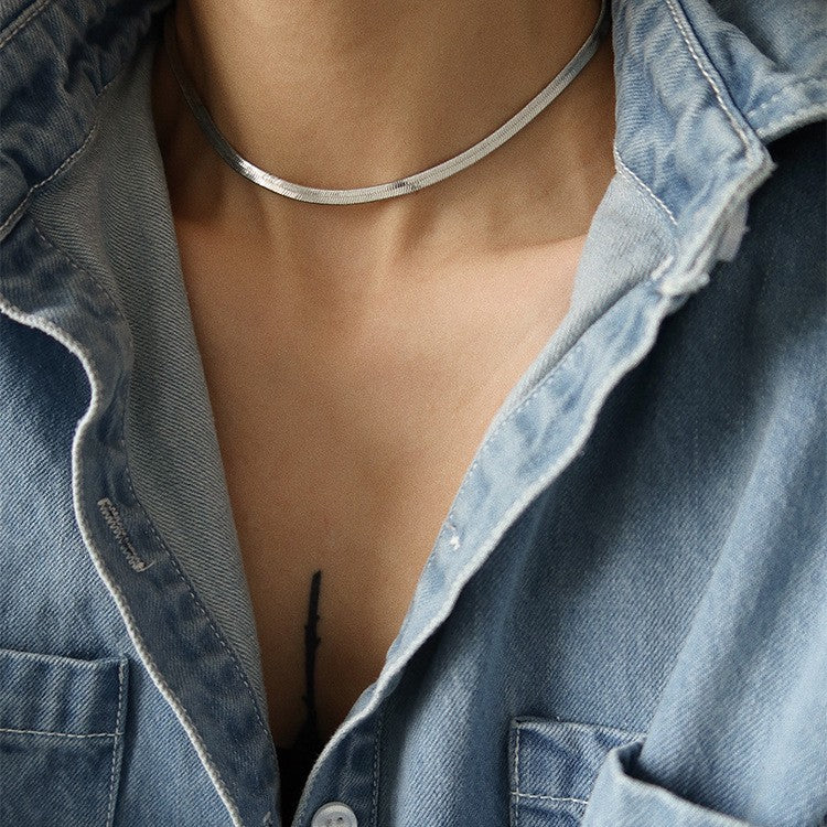 Titanium steel color-preserving small mirror necklace for women retrofrench embossed magic mirror rose square brand