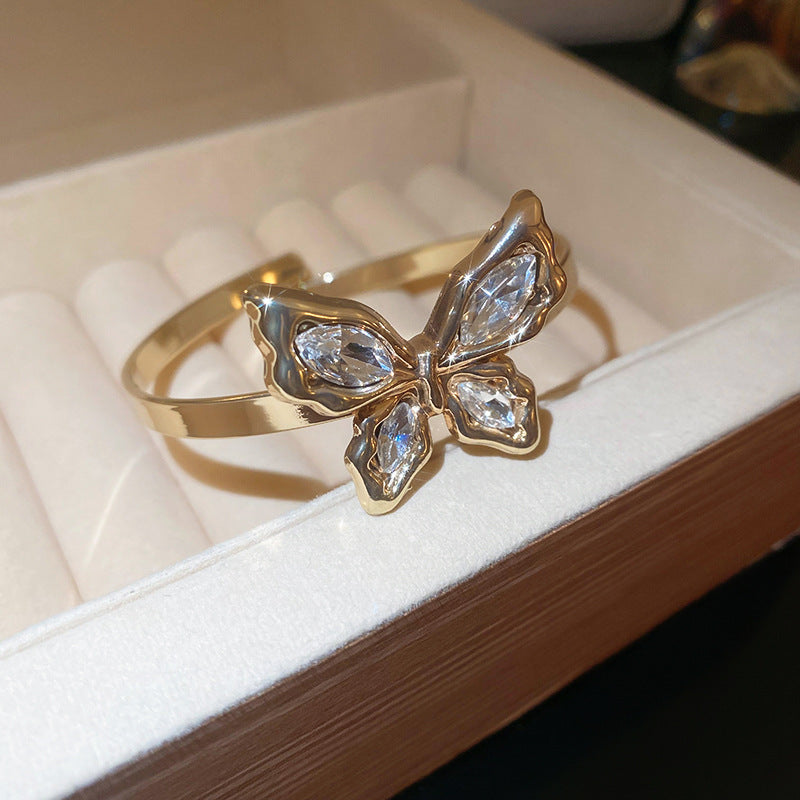 Real gold electroplated diamond letter open bracelet new arrivalaccessible luxuryclassy sense of hand jewelry for women