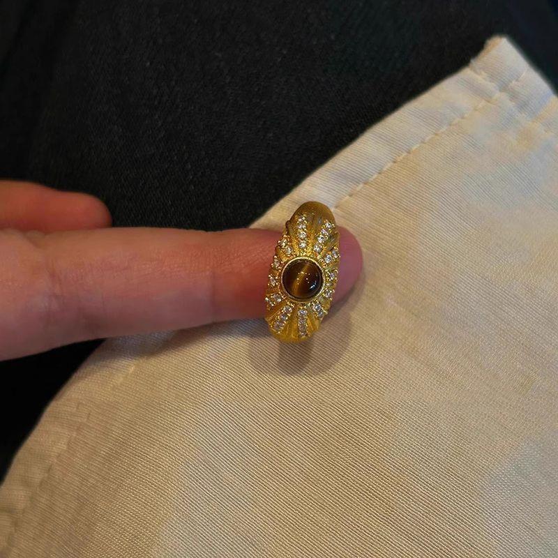 Vintage court style gold ring - women's luxury stackable open ring