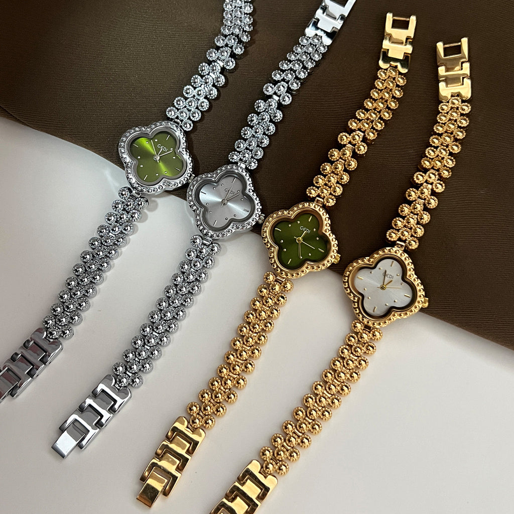 Wholesale vintage four-leaf clover bracelet watch - stylish, unique, and waterproof quartz timepiece