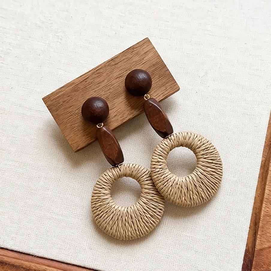 Retro ethnic style silver needle resin rattan beads round pendant earrings fashioneasiest for match earrings sense of design earrings
