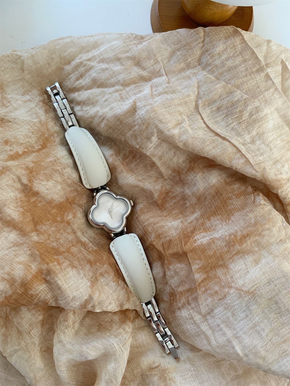 four-leaf clover accessible luxury belt women's watch medieval chain high-end bracelet watch