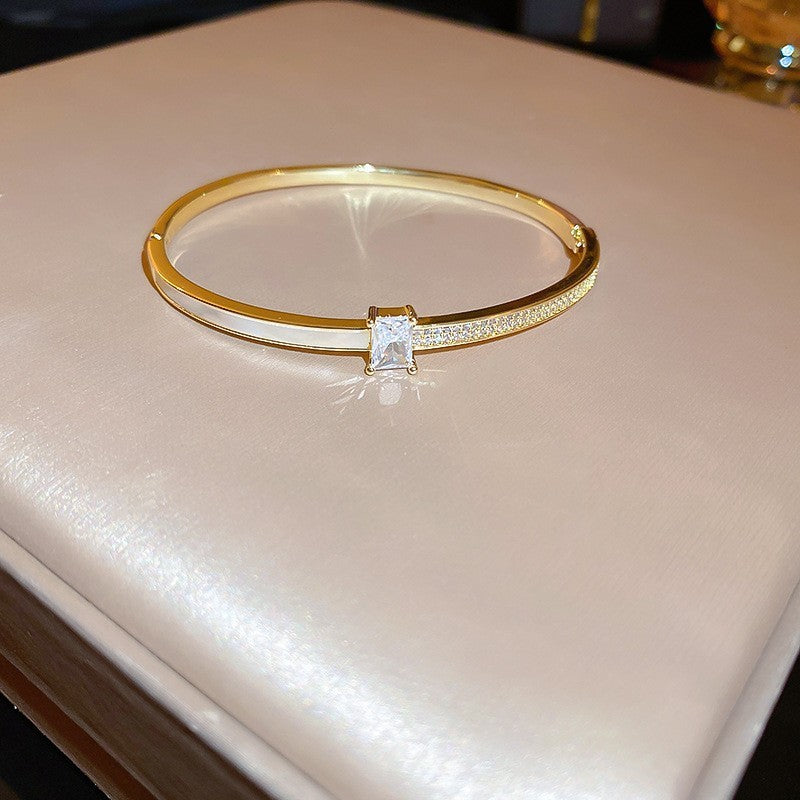 Real gold electroplated diamond letter open bracelet new arrivalaccessible luxuryclassy sense of hand jewelry for women
