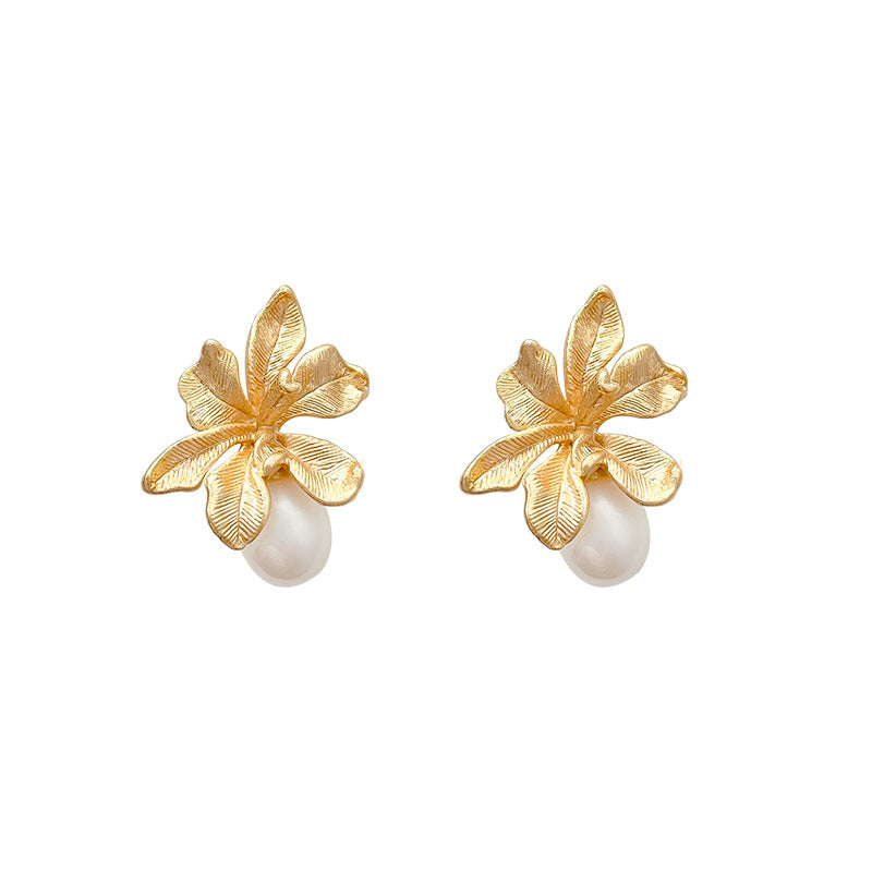 French gold floral natural pearl earrings - high-end, light luxury stud earrings