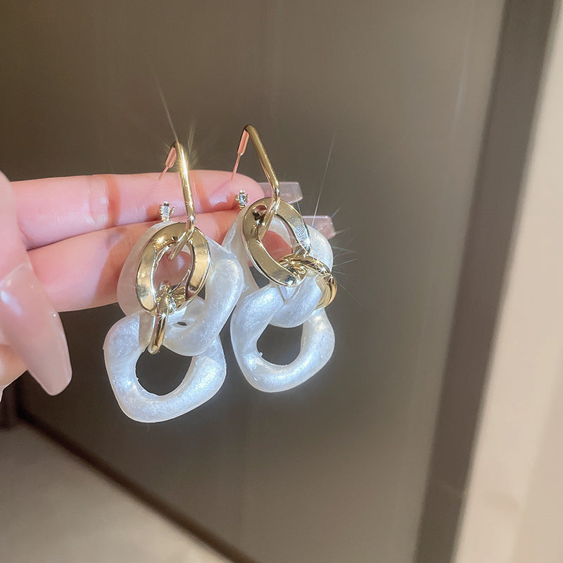 Real gold electroplated silver needle pearl flower earrings fashionelegant earrings accessible luxuryclassy earrings