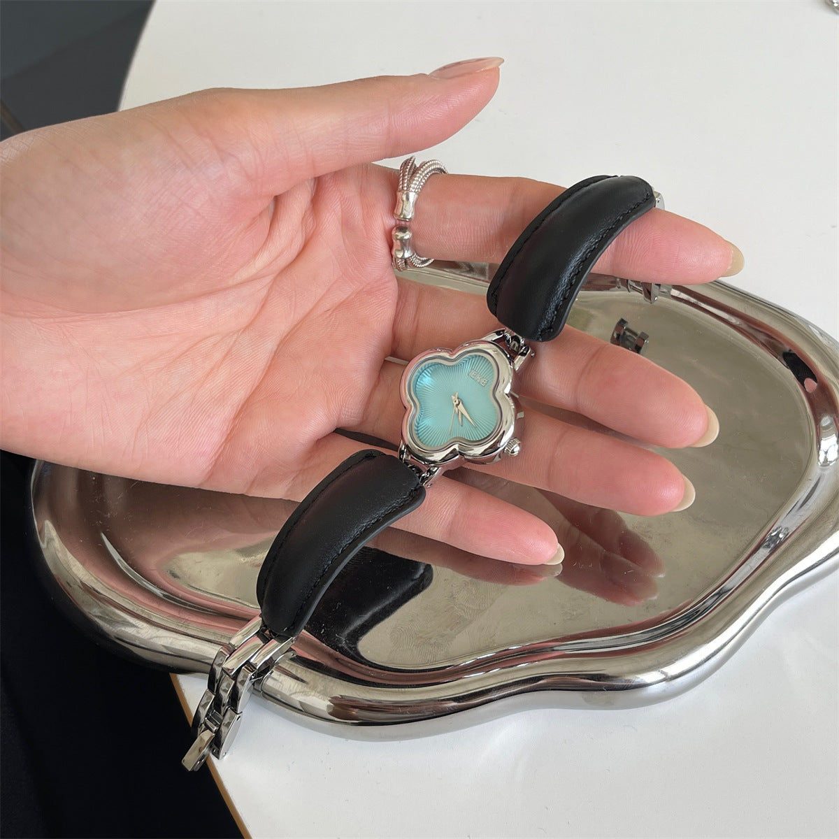 four-leaf clover accessible luxury belt women's watch medieval chain high-end bracelet watch