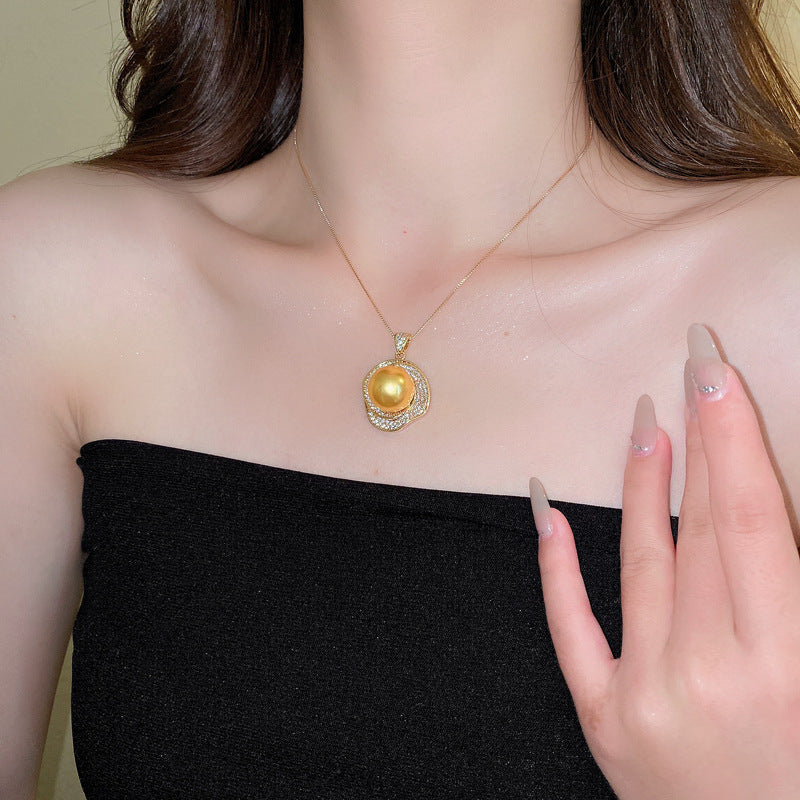 Used zircon flower pearl necklace, earrings, and ring set - fashionable, versatile, choker necklace, light luxury, high-end jewelry