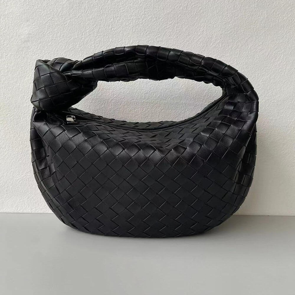 Woven knotted croissant bag 2026 new premium underarm bag soft leather commuter tote for women