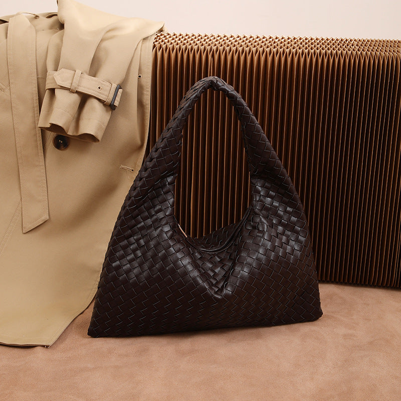 Woven bag large capacity work clothing dumpling bag women's fashioncasual tote bag women 2026