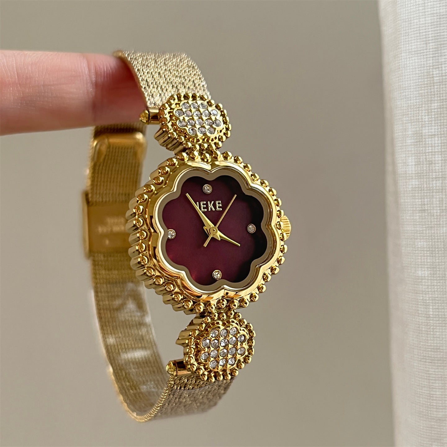 Xiaoxiangfeng camellia mesh watch women's medieval style accessible luxuryniche style exquisite fashion women's watch