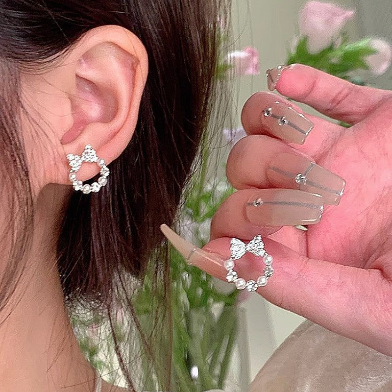 Real gold electroplated silver needle pearl flower earrings fashionelegant earrings accessible luxuryclassy earrings