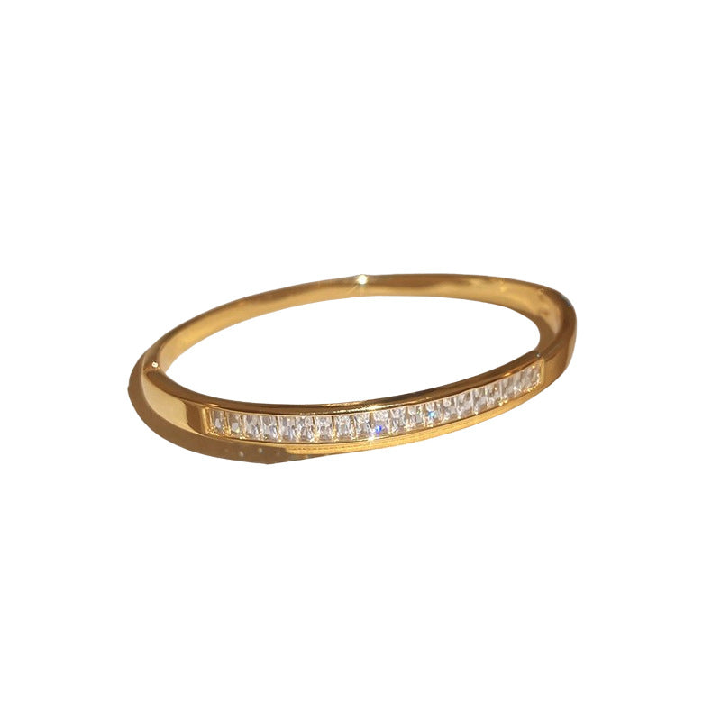 Real gold electroplated diamond letter open bracelet new arrivalaccessible luxuryclassy sense of hand jewelry for women