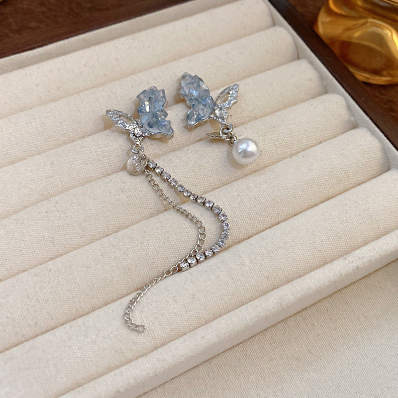 Silver needle gradient crystal flower earrings - chic design studs, versatile everyday earrings for a touch of elegance
