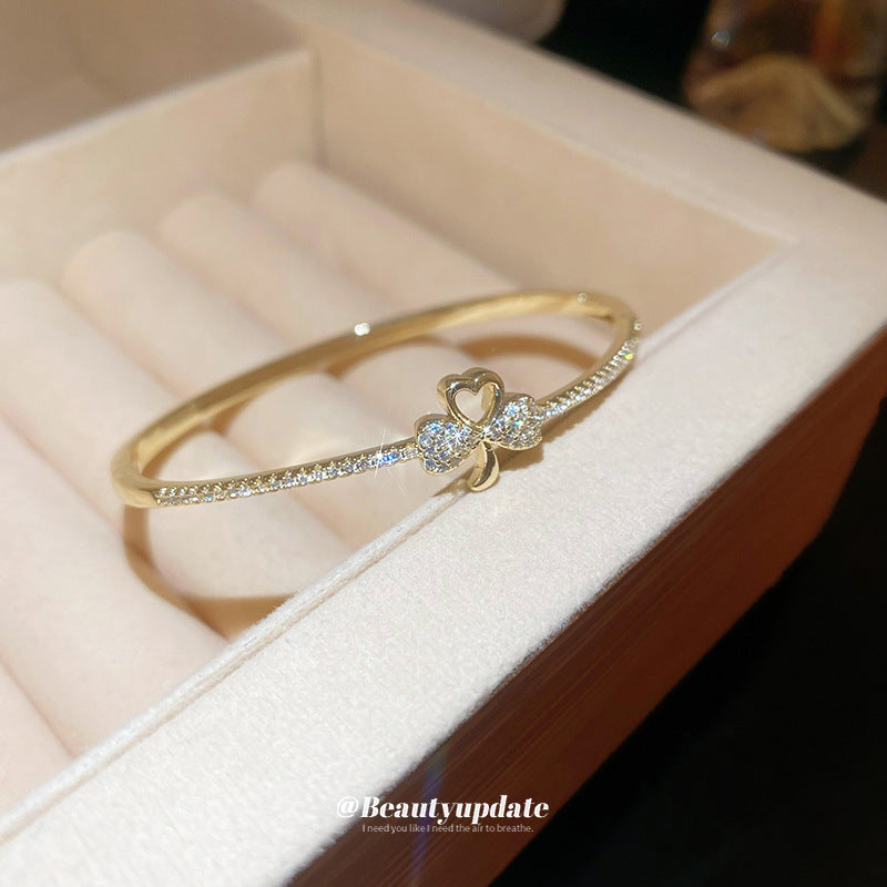 Real gold electroplated diamond letter open bracelet new arrivalaccessible luxuryclassy sense of hand jewelry for women