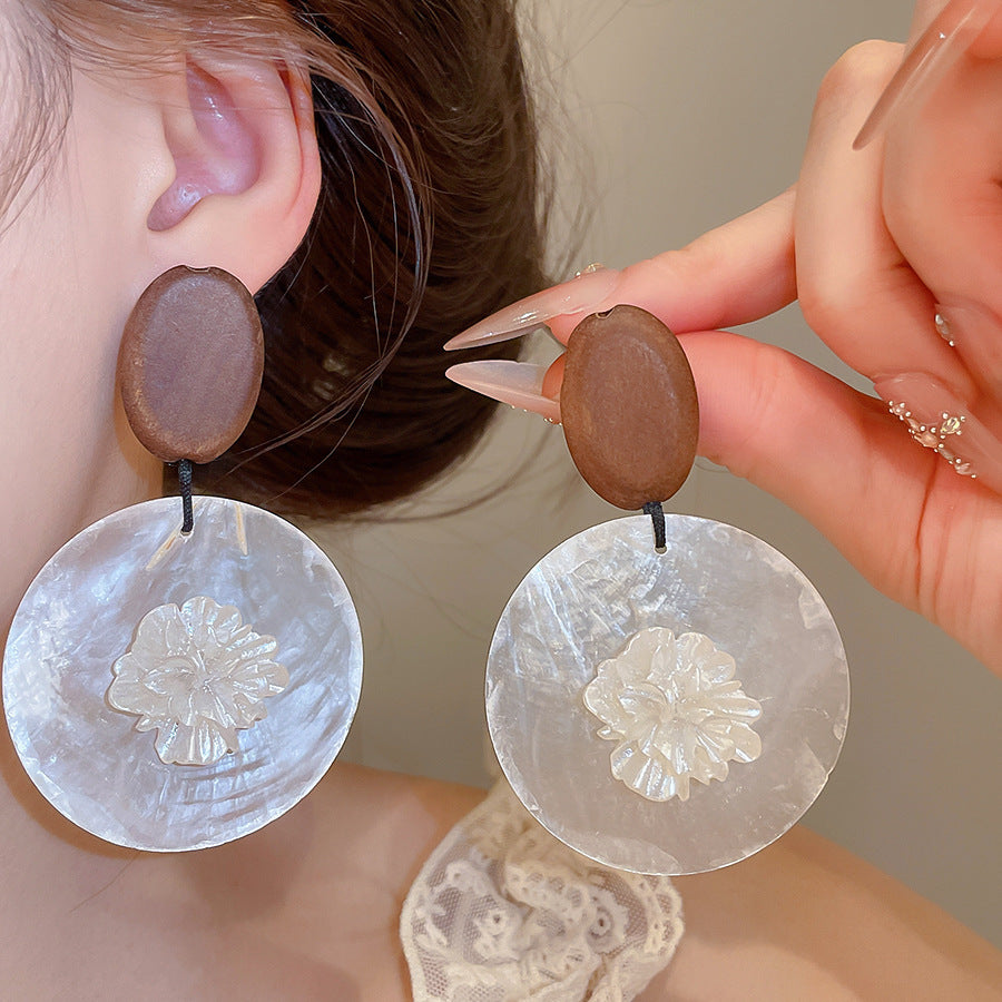 Retro ethnic style silver needle resin rattan beads round pendant earrings fashioneasiest for match earrings sense of design earrings