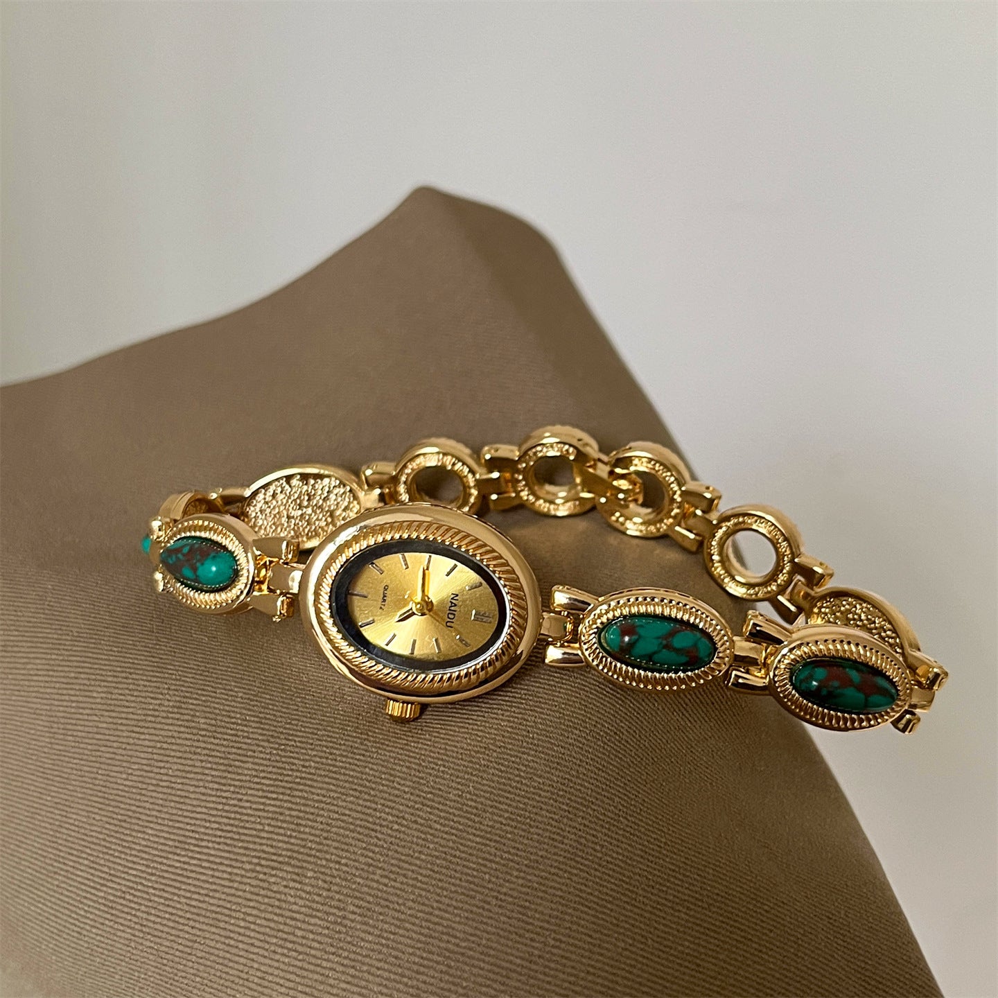 New arrival: bestselling chanel-inspired vintage luxury bracelet watch - elegant timepiece for women