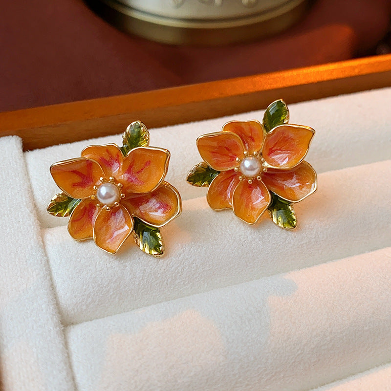 Real gold electroplated silver needle pearl flower earrings fashionelegant earrings accessible luxuryclassy earrings