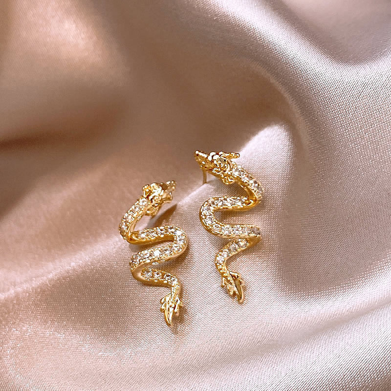 Real gold electroplated silver needle pearl flower earrings fashionelegant earrings accessible luxuryclassy earrings