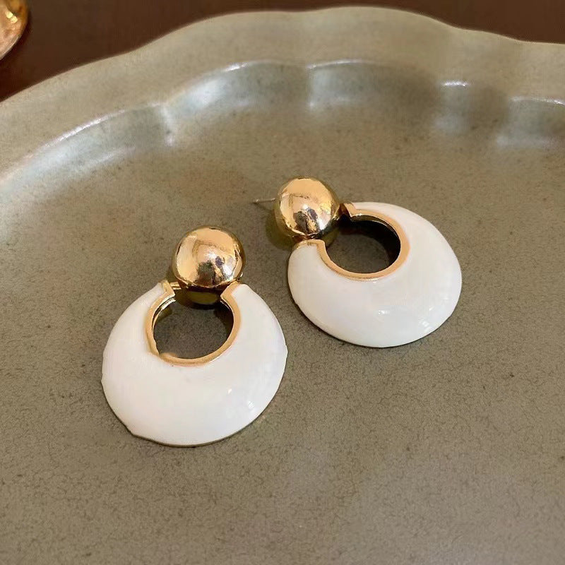 Real gold electroplated silver needle pearl flower earrings fashionelegant earrings accessible luxuryclassy earrings