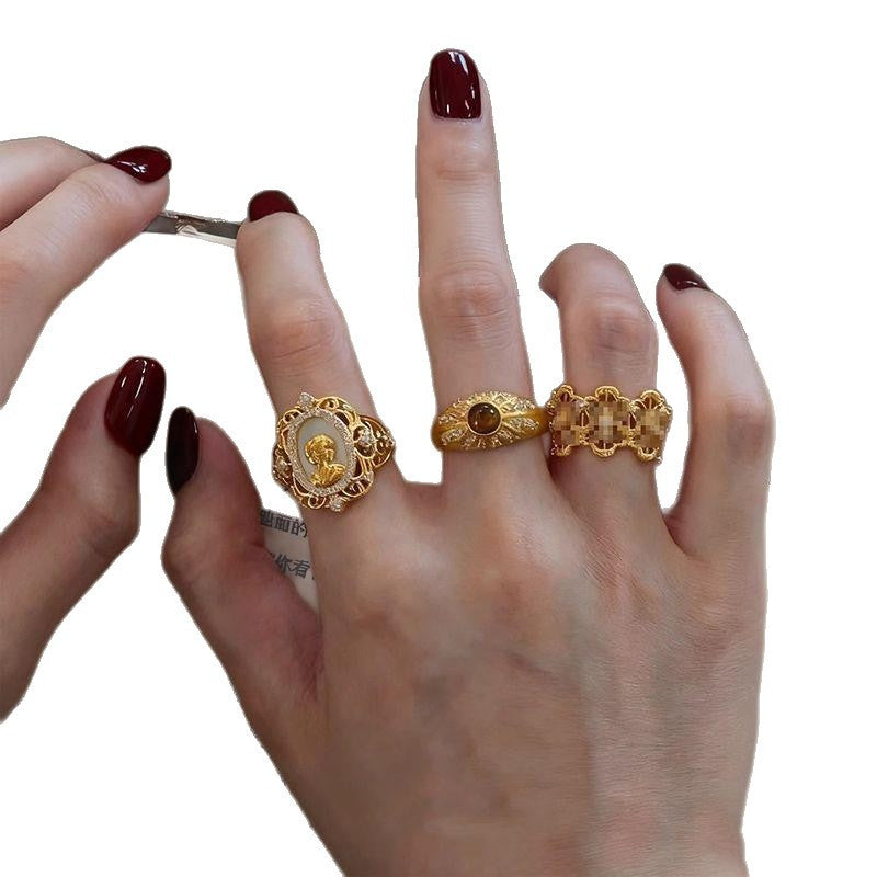 Vintage court style gold ring - women's luxury stackable open ring