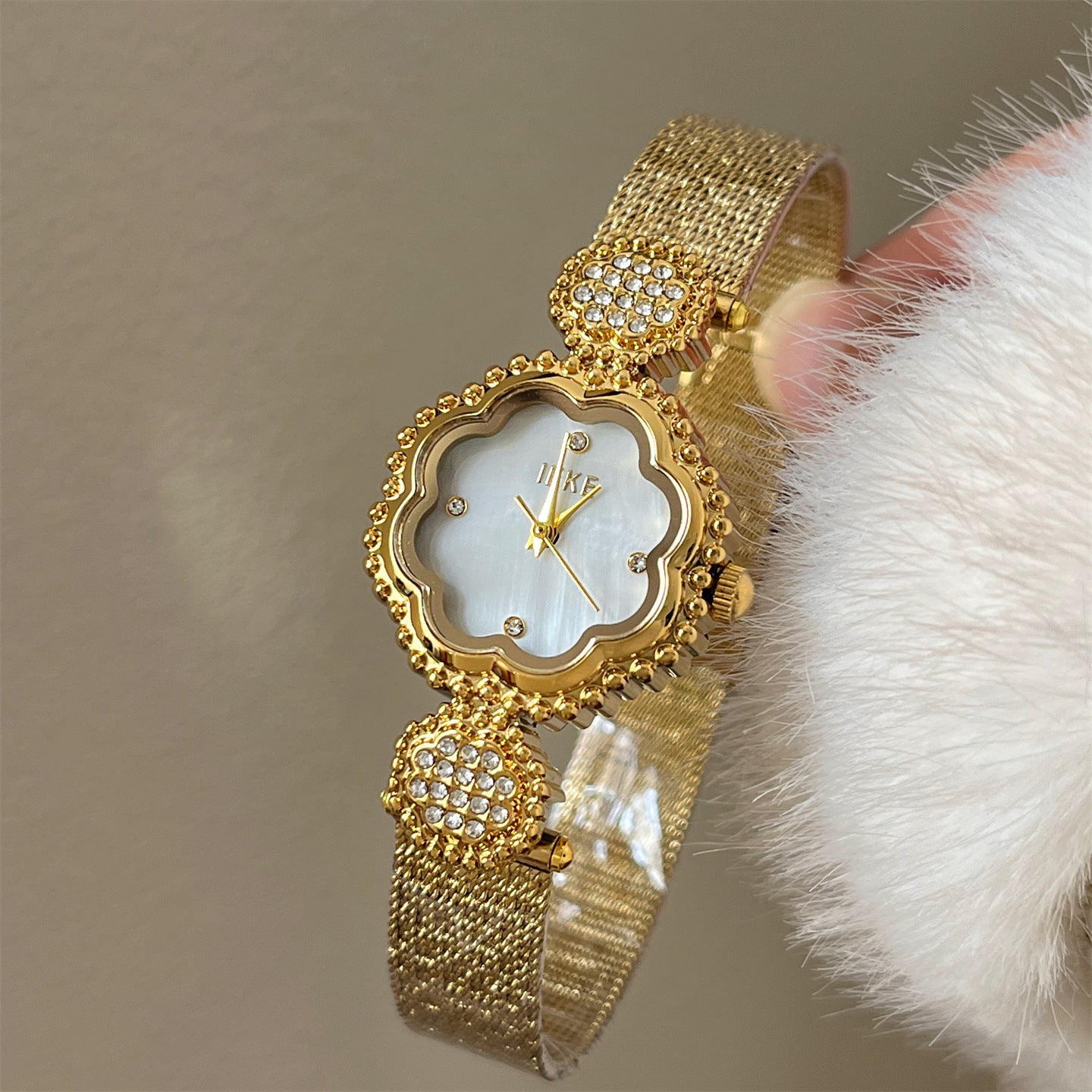 Xiaoxiangfeng camellia mesh watch women's medieval style accessible luxuryniche style exquisite fashion women's watch