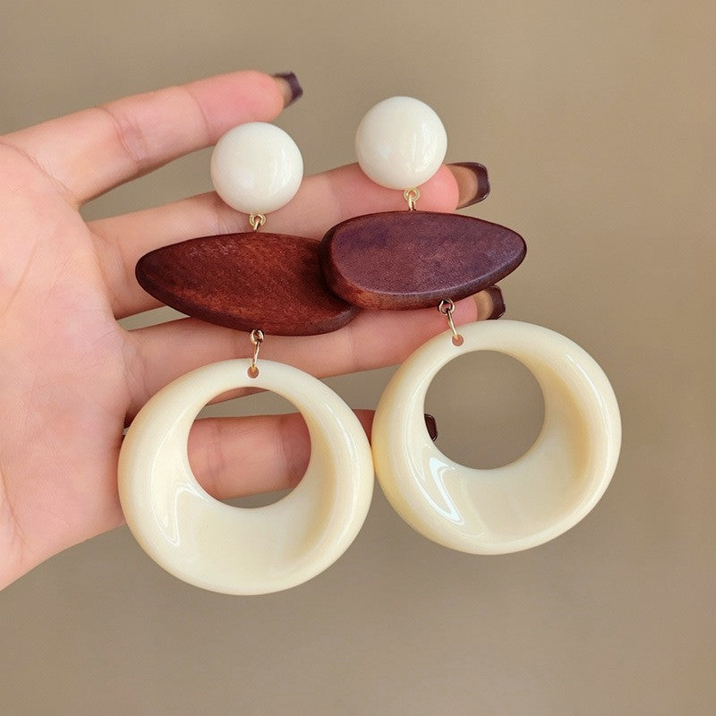 Retro ethnic style silver needle resin rattan beads round pendant earrings fashioneasiest for match earrings sense of design earrings