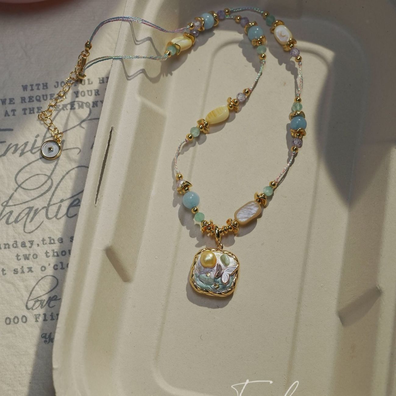 Iridescent jelly bean frenchretro heavy oil painting necklace asymmetrical beaded pendant chain niche style niche clavicle