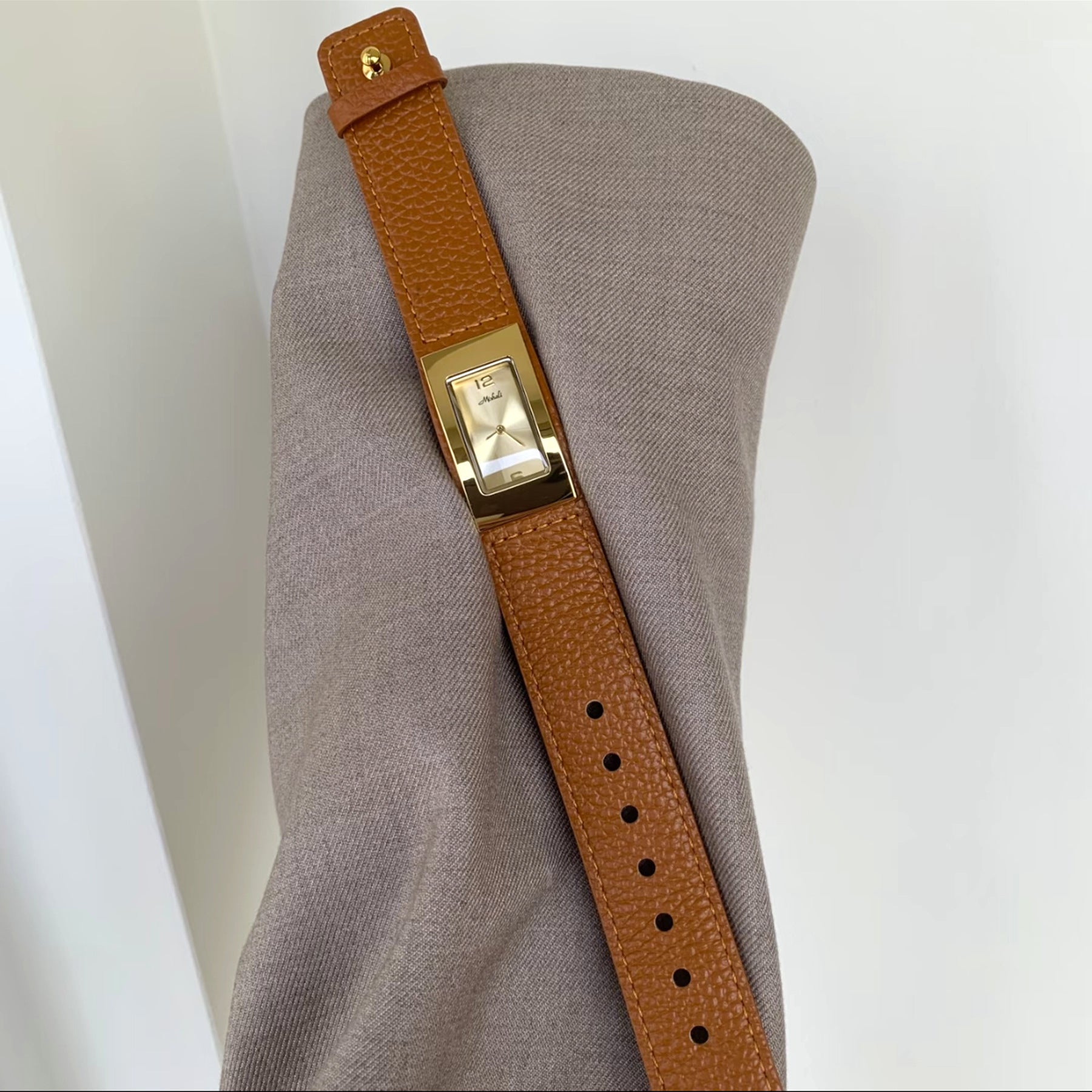 2026 trendy women's watches: vintage-inspired, high-end, exquisite, stylish, niche, and accessible luxury quartz wristwatches