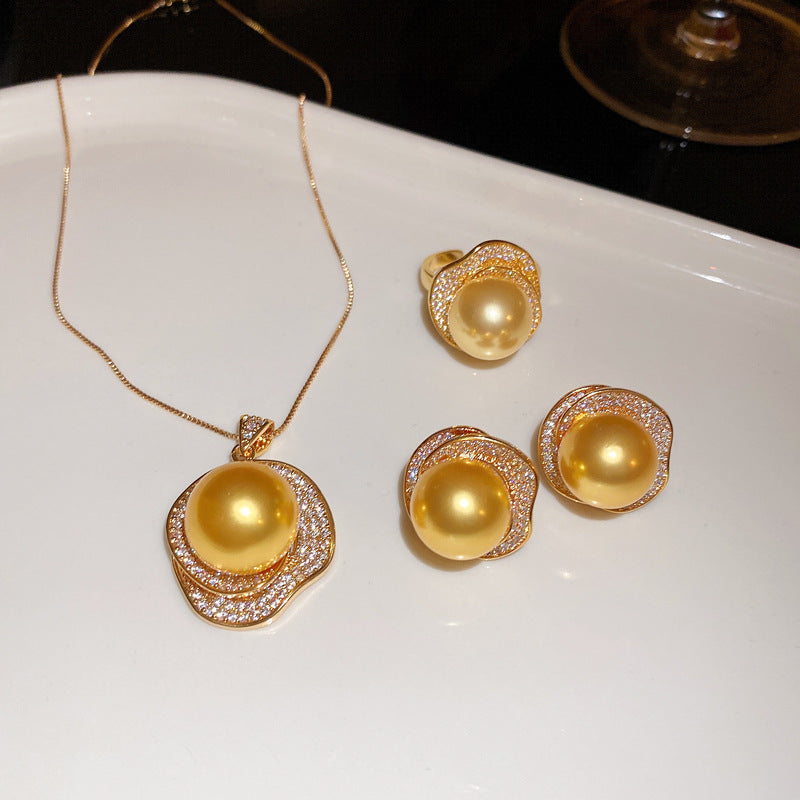 Used zircon flower pearl necklace, earrings, and ring set - fashionable, versatile, choker necklace, light luxury, high-end jewelry
