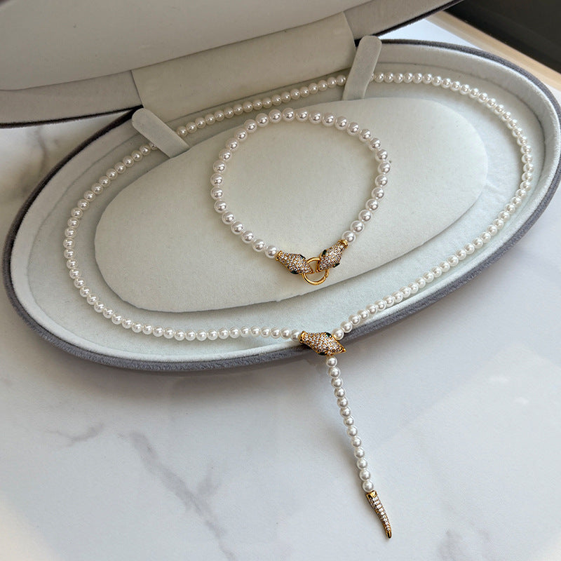 Adjustable snake pearl choker necklace - women's autumn/winter luxury accessory - unique & high-end jewelry