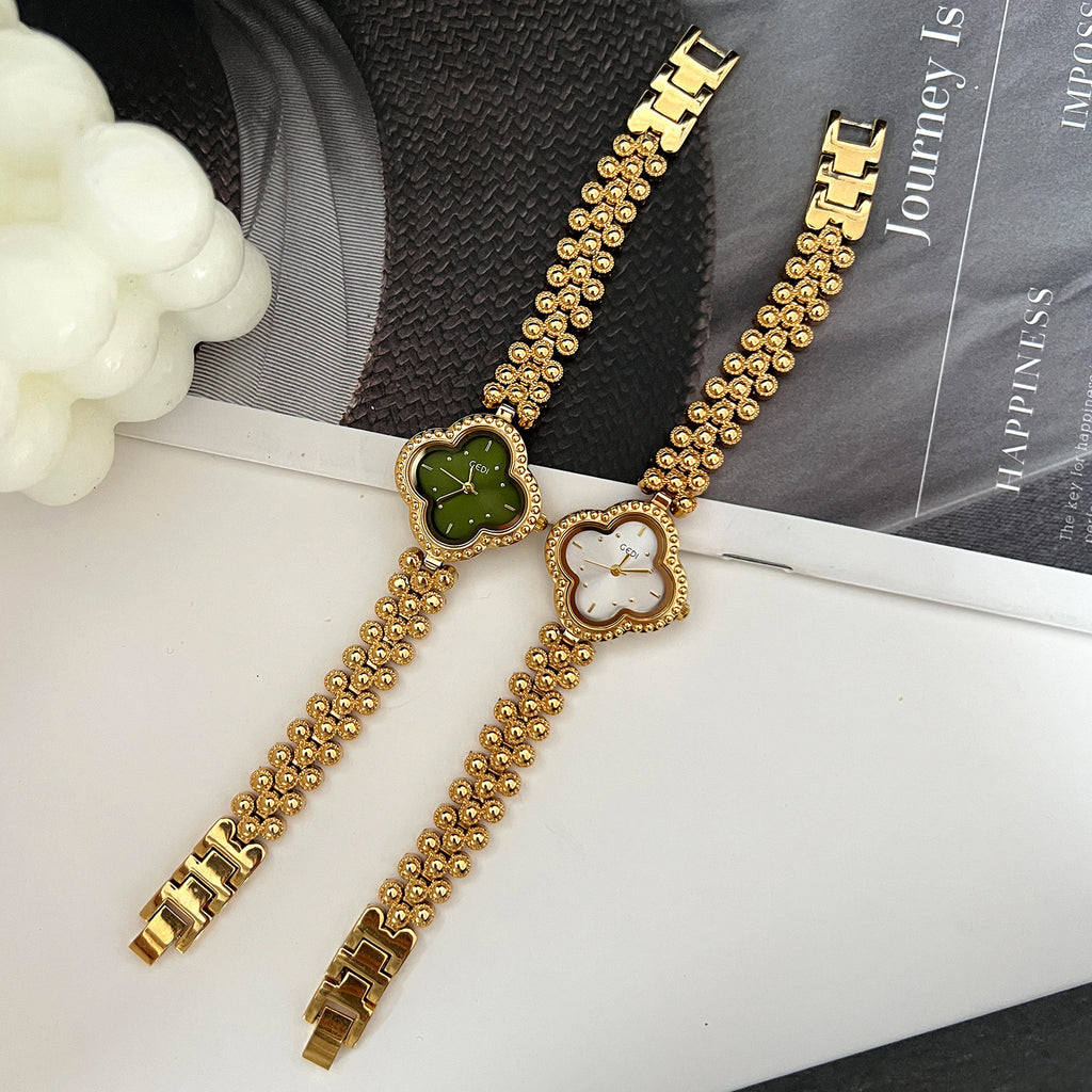 Wholesale vintage four-leaf clover bracelet watch - stylish, unique, and waterproof quartz timepiece